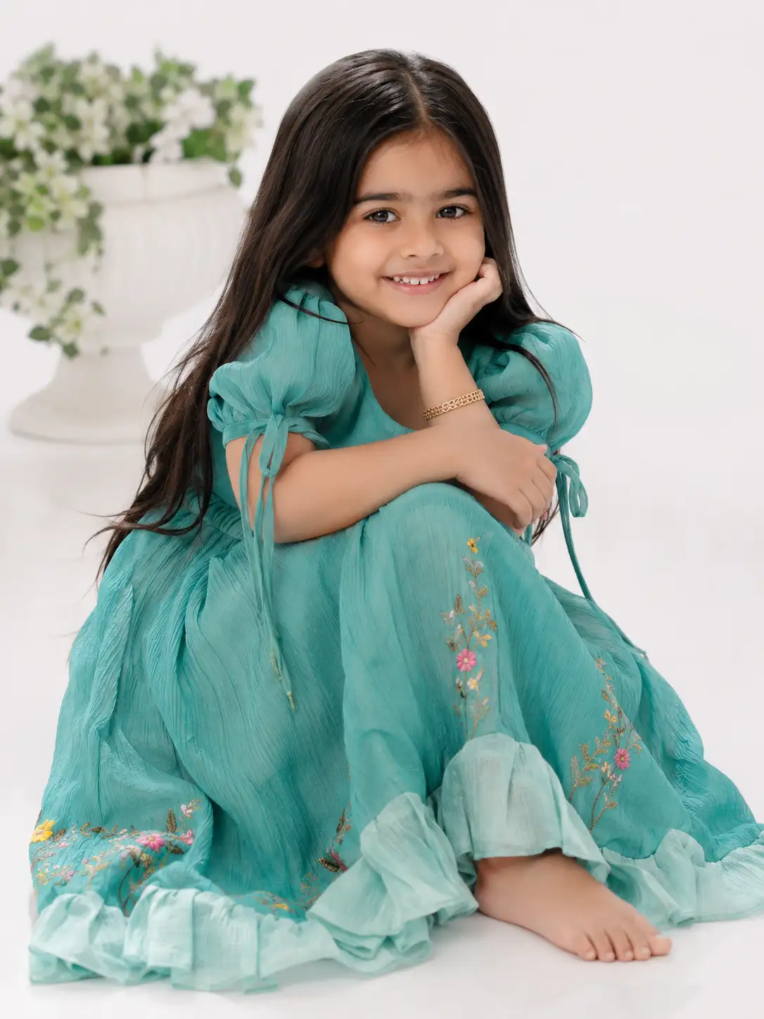 #0198 Cute Girl Teal Dress Photography